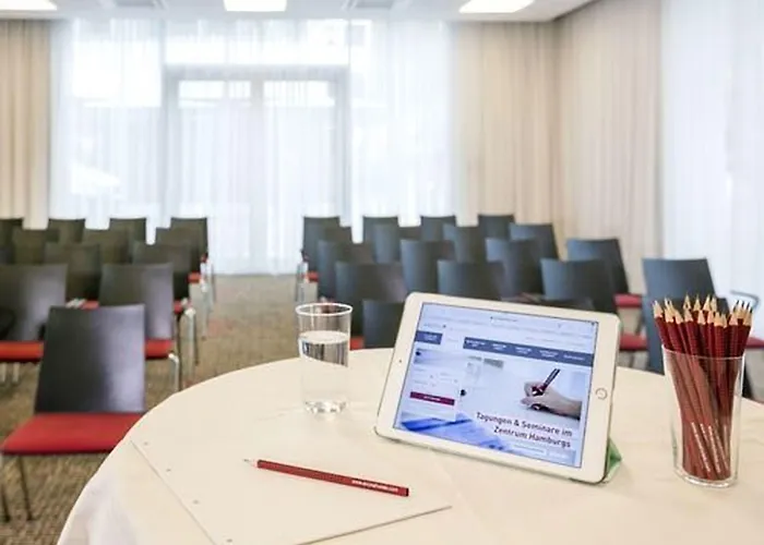 Arcotel Rubin 4* Hamburg